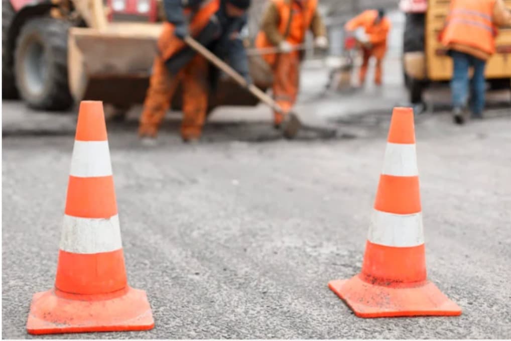 Križovatka Hviezdoslavova – Komenského ulica v Košiciach je uzavretá