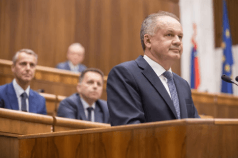 Voči Robertovi Ficovi a Robertovi Kaliňákovi bývalý prezident Kiska necíti hnev ani osobné zadosťučinenie
