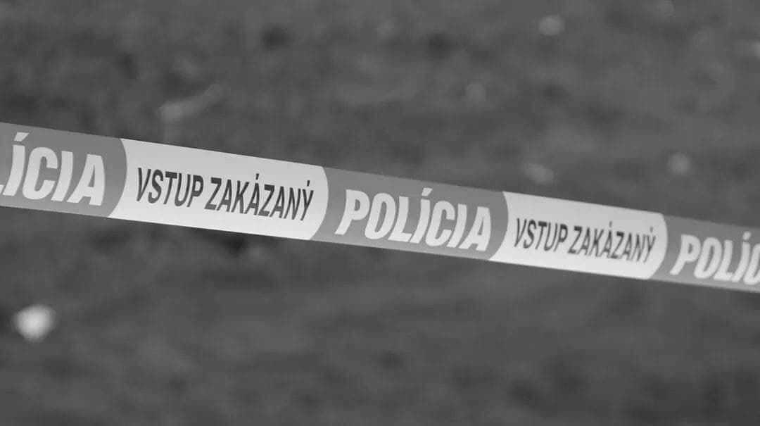 V byte našli dve osoby, jednu bez známok života