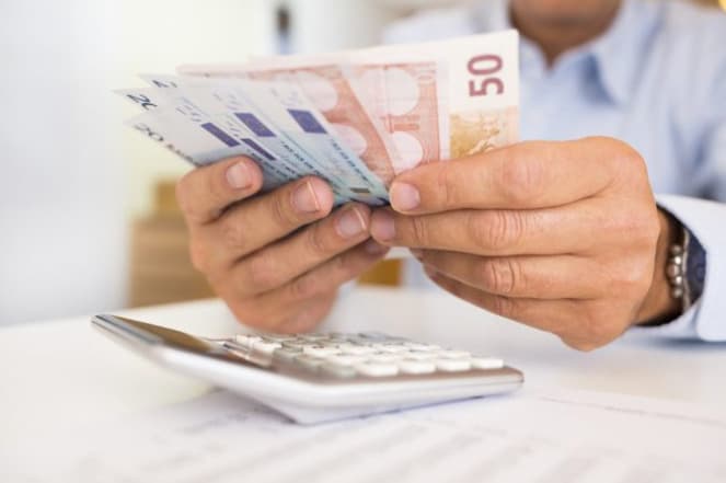 Počet poberateľov sociálnych dávok na Slovensku v apríli výrazne stúpol, dôvodom sú odídenci z Ukrajiny