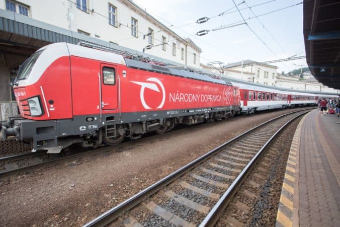 Štát zvýšil dotácie pre Železnice SR, na prevádzku infraštruktúry im to stále nestačí