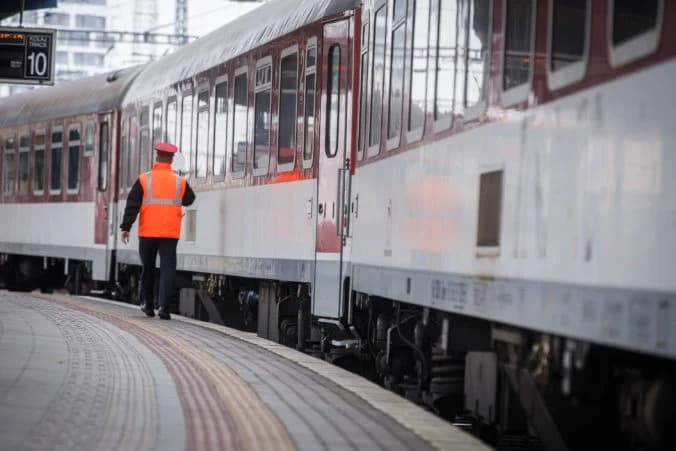 Vlaková osobná doprava na Ukrajinu je zastavená do odvolania