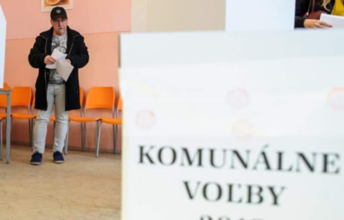 Na zabezpečenie jesenných spojených volieb štát vyčlenil 18 miliónov eur