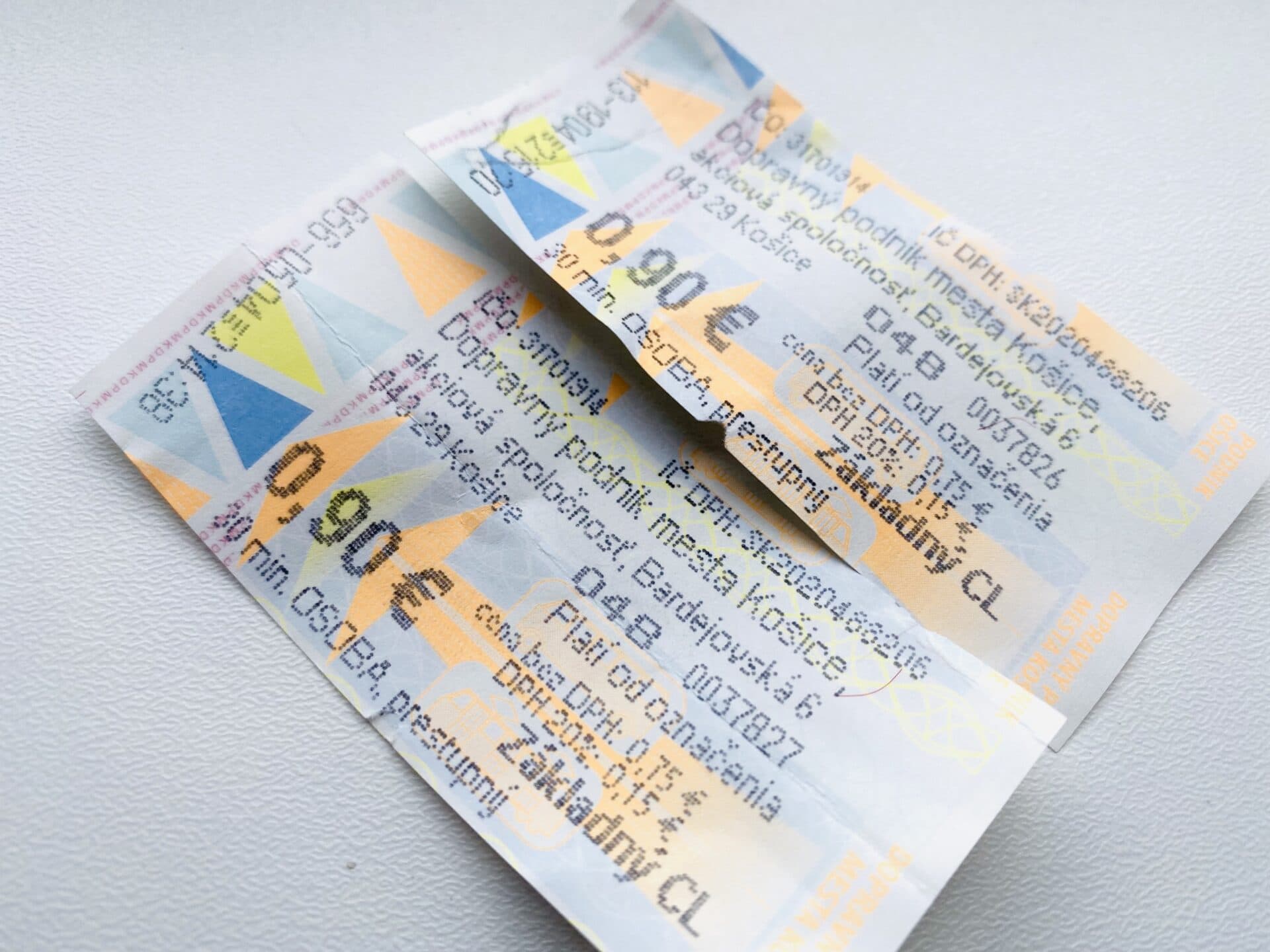 Čo robiť, ak vám automat na lístky vydá poškodený lístok?