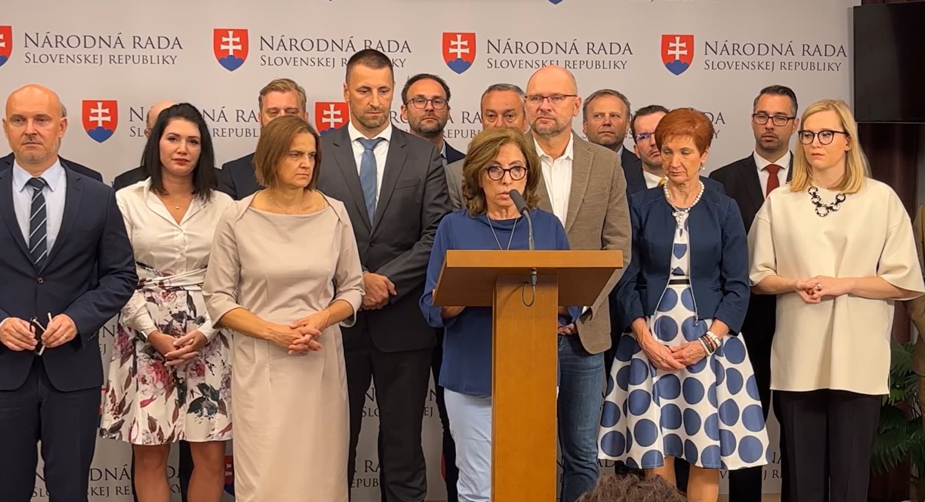SaS vyzýva Hegera, aby zvolal mimoriadnu Bezpečnostnú radu SR