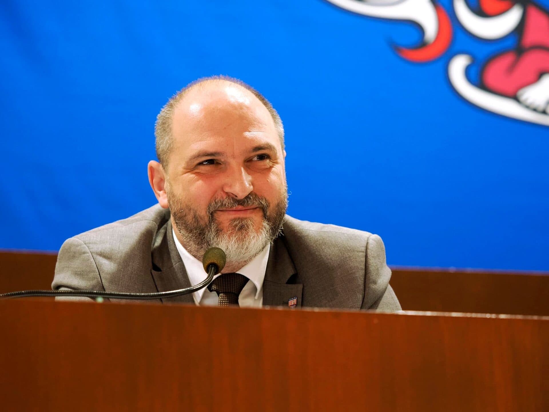 Hnutie 2030 vedené primátorom Polačekom vyzbieralo od občanov viac než tisícku podpisov