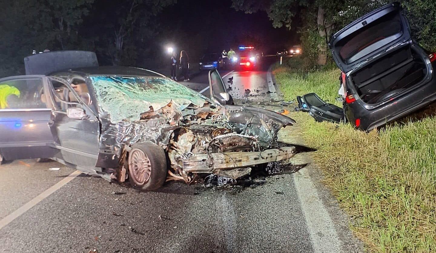Nočná nehoda dvoch áut pri Košiciach si vyžiadala piatich zranených (FOTO)