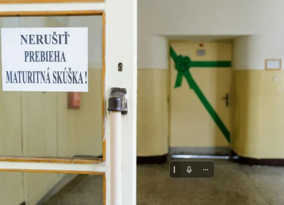 Študentov čakajú písomné maturity. Na čo sa musia pripraviť?