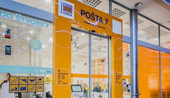 Návštevnosť pôšt v Košiciach klesá, dostupnosť služieb sa zvyšuje