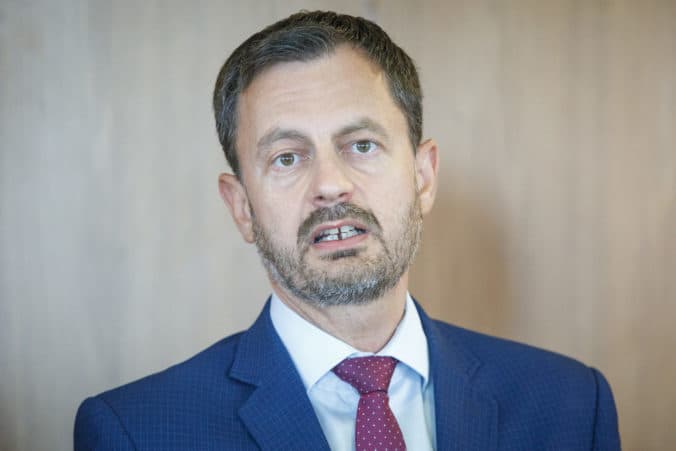 Slovensko dobre rozumie odkazu SNP, dôkazom je pomoc Ukrajine, povedal Heger