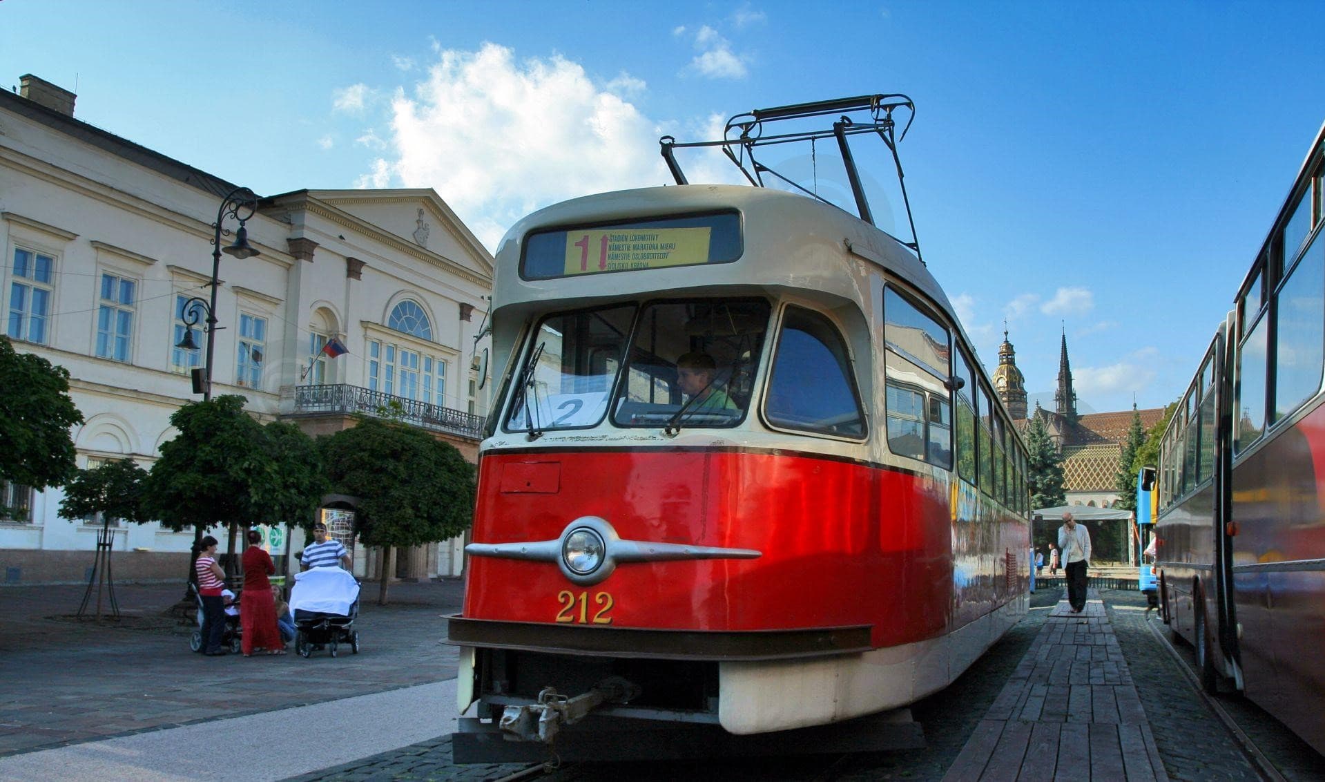 Záchranárska električka na Hlavnej ulici ukáže, ako zachrániť život