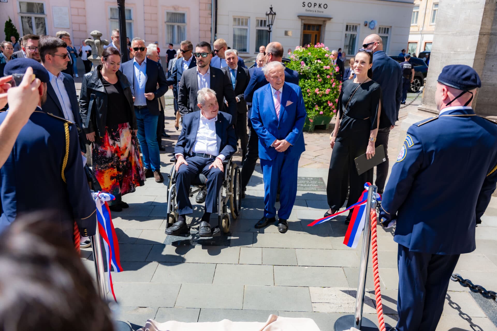 Český exprezident M. Zeman navštívil Košice, sprevádzal ho R. Schuster (FOTO)
