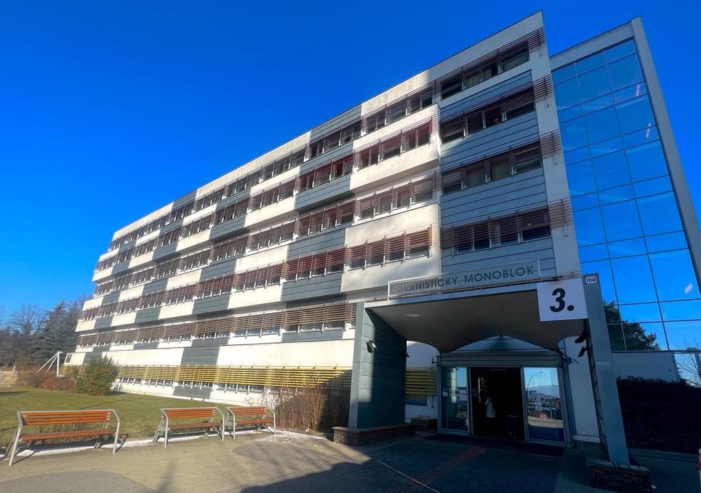 Vo fakultnej nemocnici sa mesačne spotrebuje takmer 14-tisíc litrov medicínskeho kyslíka