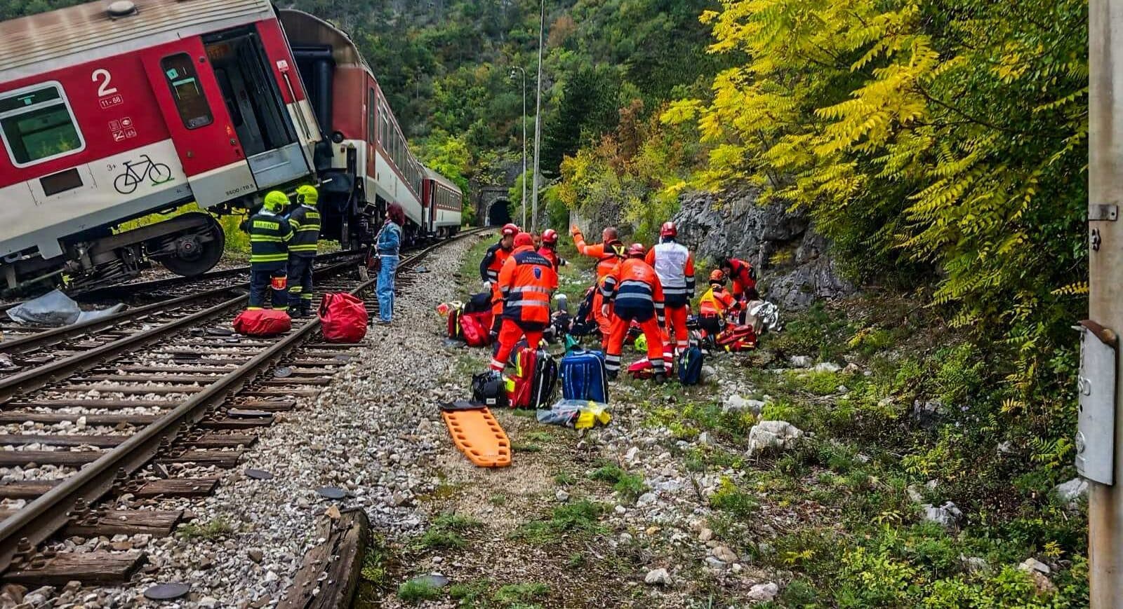 Zranených po zrážke vlakov prijímala aj Fakultná nemocnica s poliklinikou J. A. Reimana v Prešove
