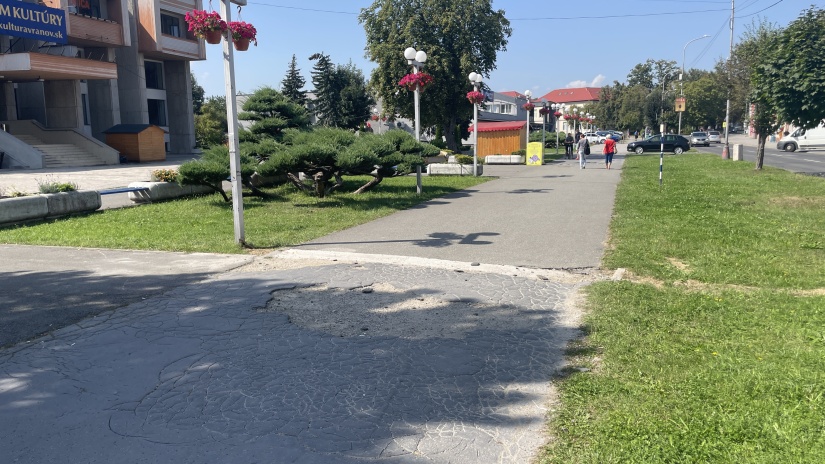 Vo Vranove nad Topľou sa opravia viaceré cesty. Mesto má na opravy rozpočet 300-tisíc eur