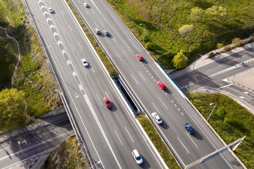 OD ZAJTRA budú diaľničné obchvaty v mestách ZADARMO! Pribudne aj JEDNODŇOVÁ známka