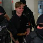 Súd v kauze tragédie v Spišskej Starej Vsi odštartoval, obžalovanému hrozí doživotie