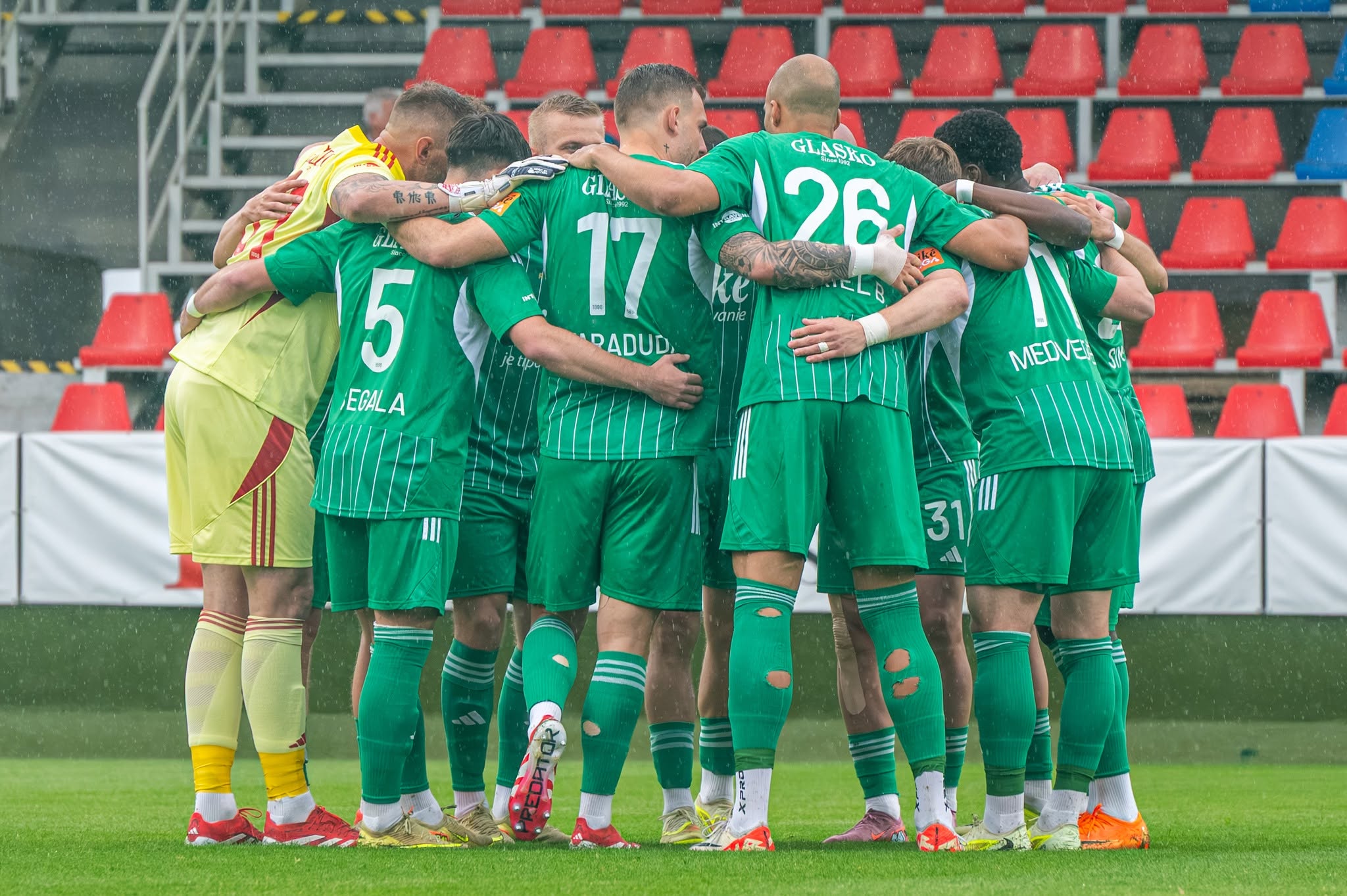 O budúcnosť FC Tatran zabojujú dvaja investori. Mesto včera otvorilo ponuky zapojené do súťaže